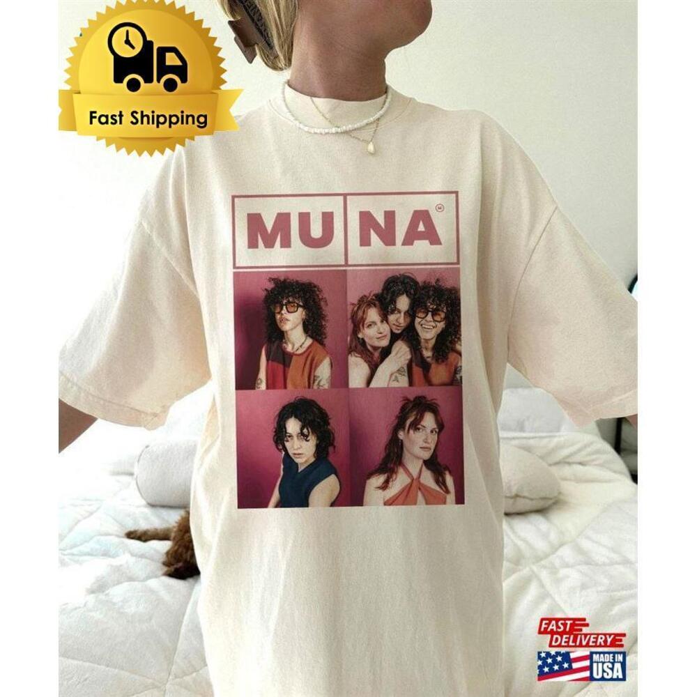 Muna Fan Shirt Concert Life Classic